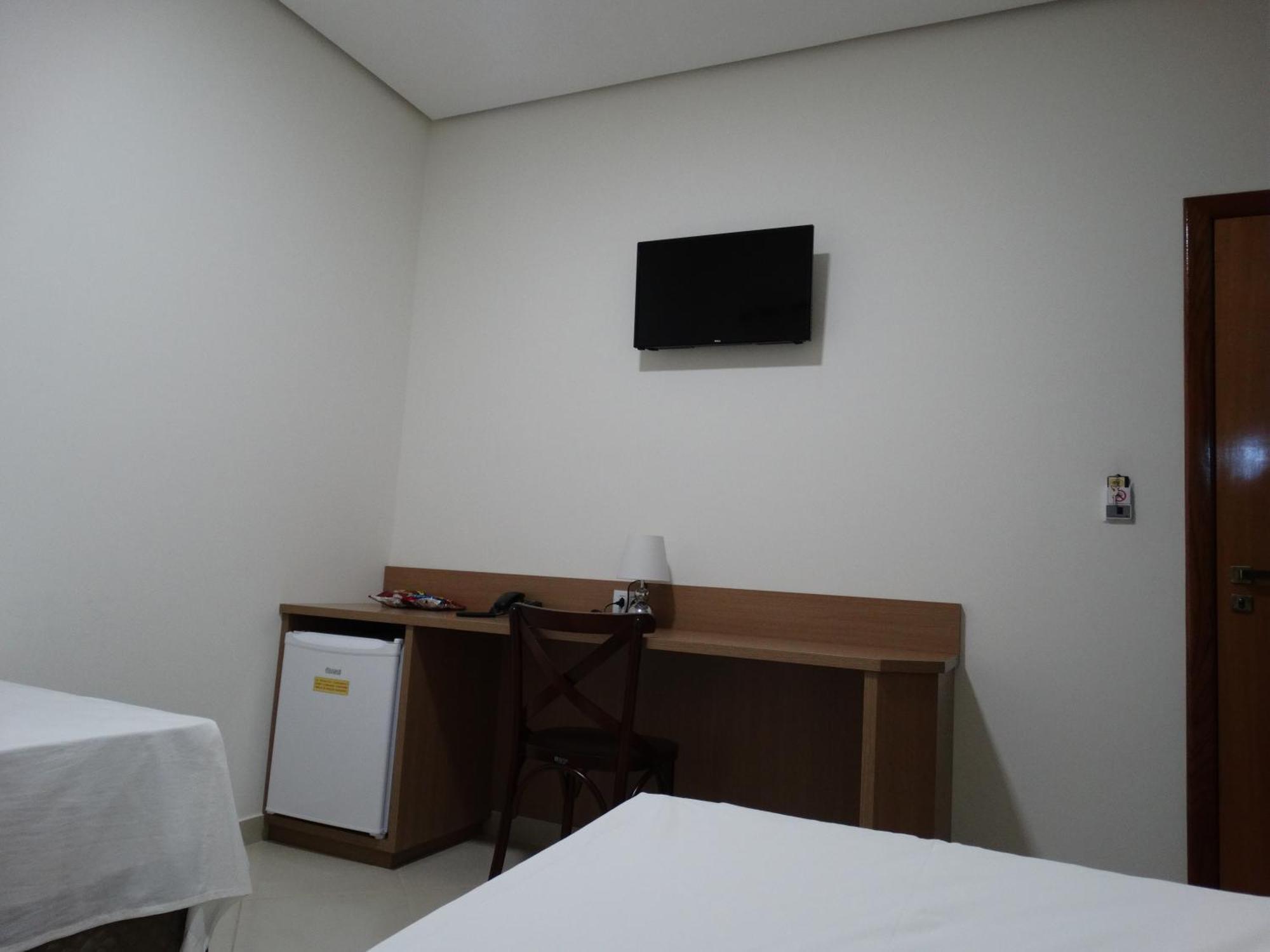 Hotel E Restaurante Sabor De Minas Salinas  Værelse billede
