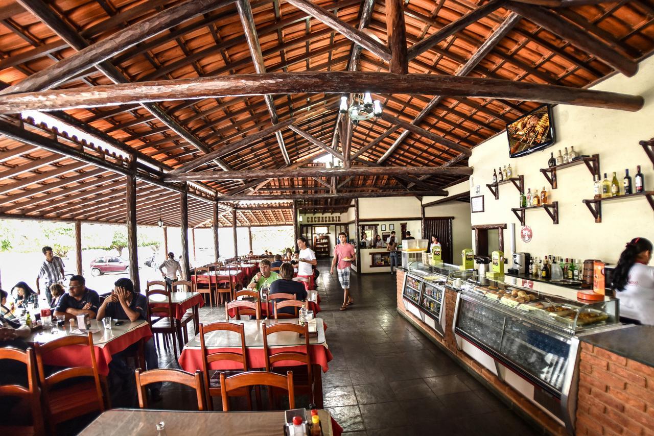 Hotel E Restaurante Sabor De Minas Salinas  Eksteriør billede